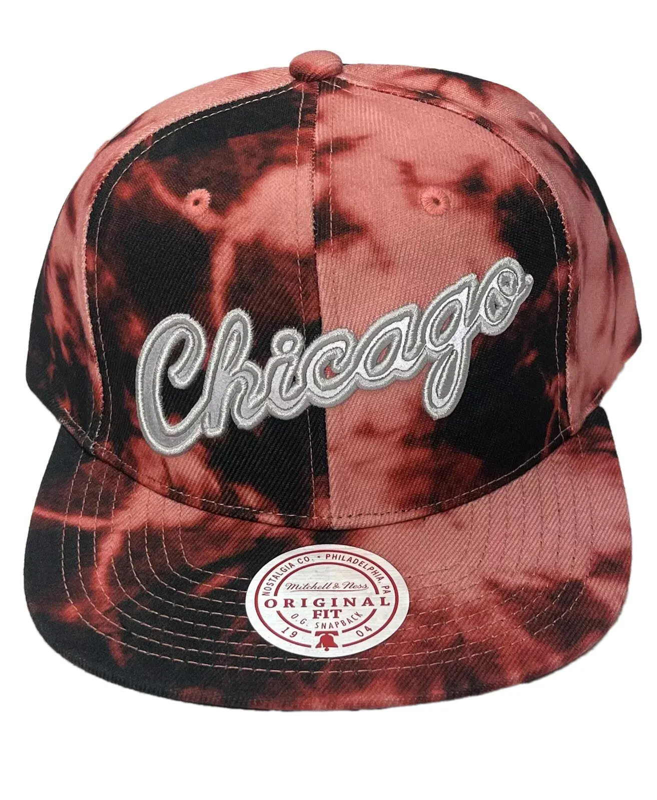 Mitchell & Ness Red/Black NBA Chicago Bulls In A Galaxy Snapback