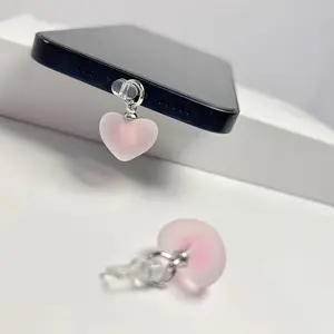 Cute Heart Shaped Phone Charging Port Dust Plug, 2pcs Decorative Phone Pendant, Phone Accessories for iPhone & Type-C, Phone Decoration, Cell Phone Charm