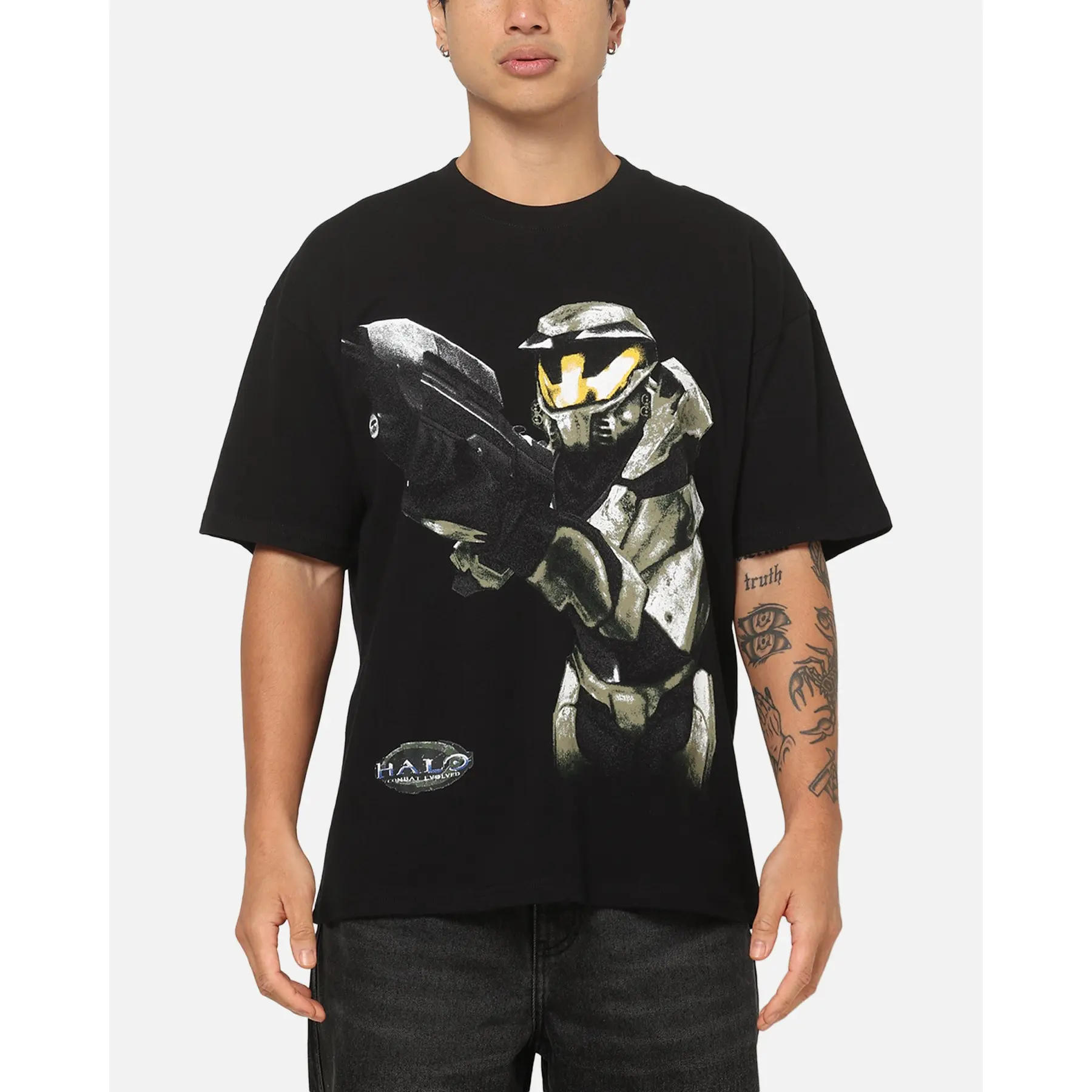 73Studio X Xbox X Halo Chief T-Shirt Black