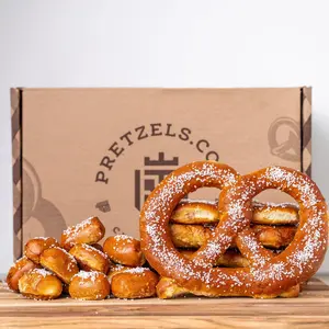 The Pretzelicious Box - Feel Warmth in Every Bite - Hand‑Twisted Bavarian, Oven‑Ready & Freeze‑Friendly - 5 Jumbo Twists + 20 Nuggets + Salt