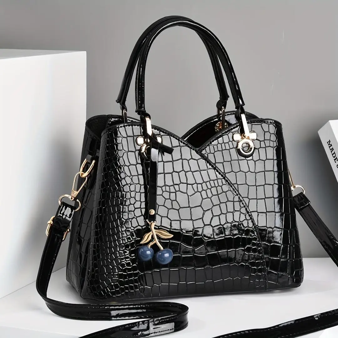 A Compact Women'S Handbag That Can Be Used As a Shoulder Or Crossbody Bag for Outings, Featuring a Classic Shiny Crocodile-Embossed Design