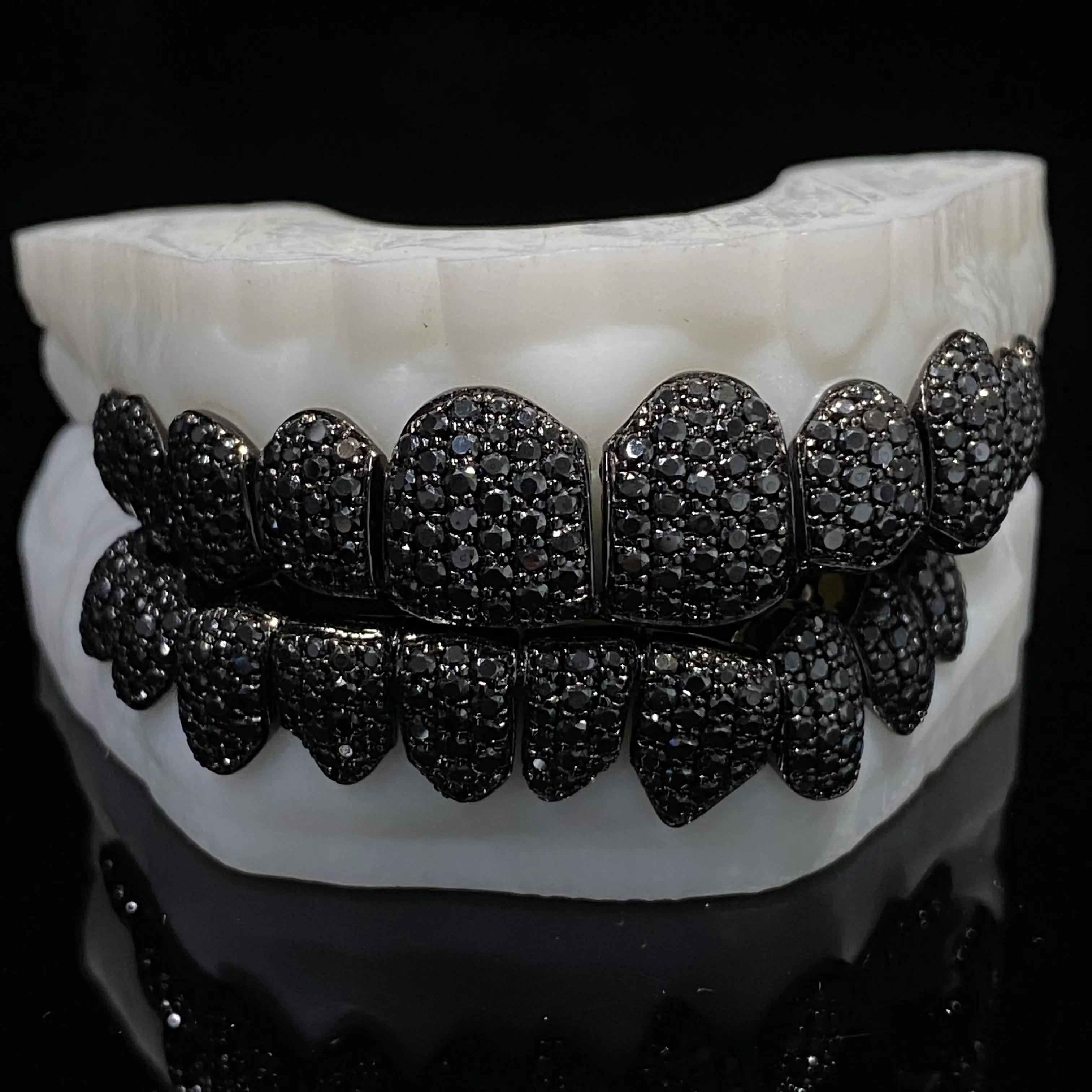 Custom 925 Silver VVS Diamond Grillz Hip Hop Teeth Grillz With Moissanite