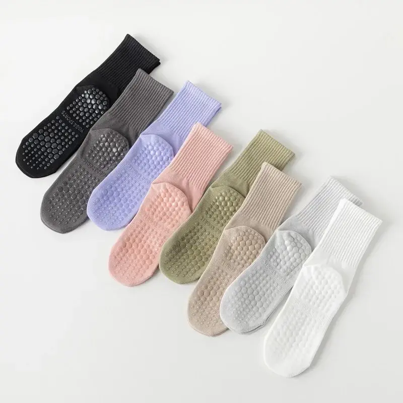 Pilates Grip Socks, calf length Pilates Grip Socks, calf length