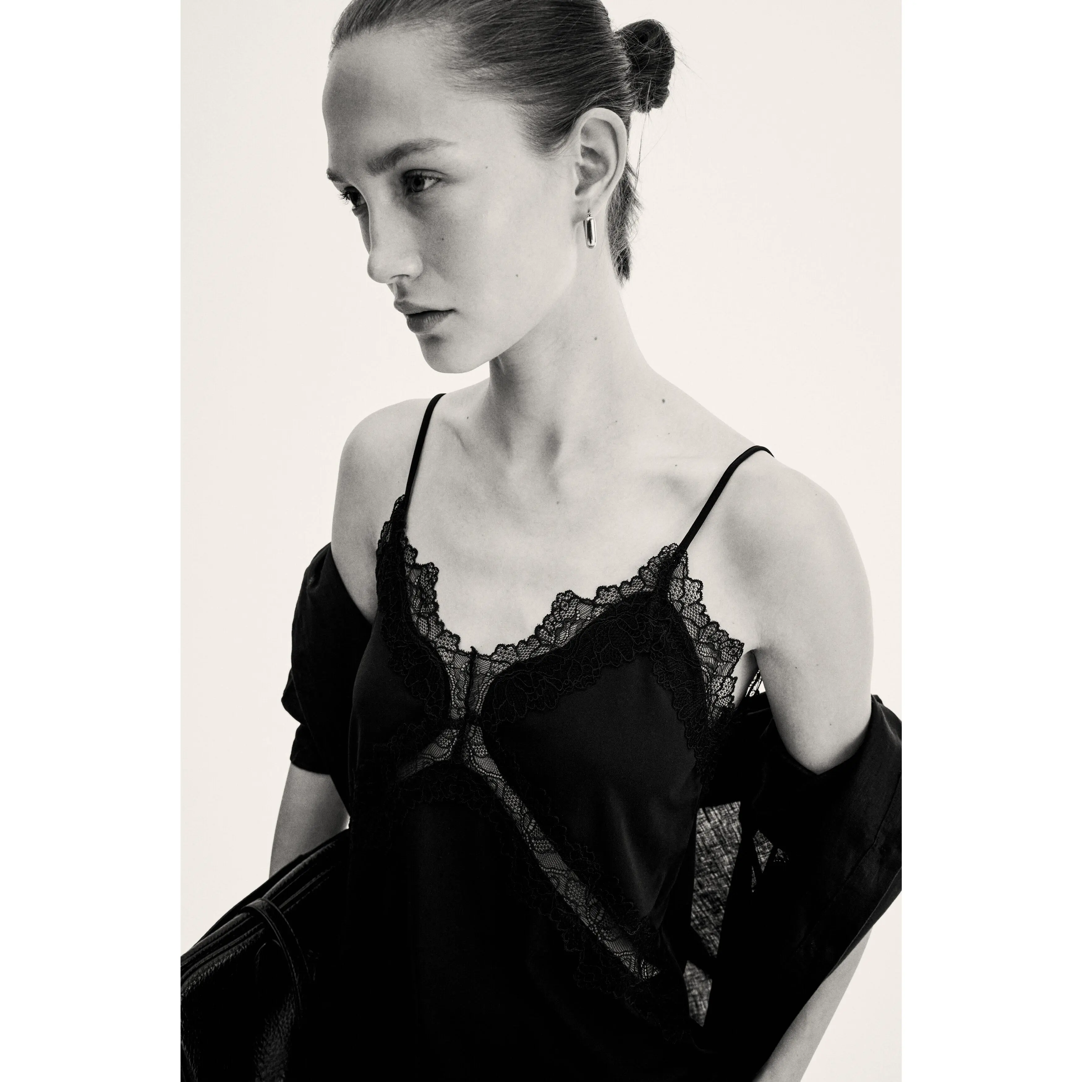 H&M Lace-trimmed Ponte-di-Roma strappy top