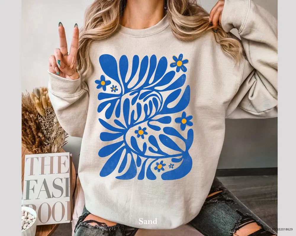 Boho Flower Sweatshirt Unisex Wildflower Sweater Women Floral Minimalist Sweater Flower Print Sweatshirt Woman Gift Oversized Flower Shirt