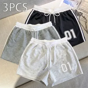 1 pack contains 3 women’s summer shorts: new solid-color women’s shorts and women’s cargo shorts; simple everyday wear; casual bottoms for running and fitness; fashionable styling; flat outfit coordination.