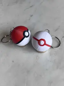 Pokéball Pokemon-Inspired Keychain