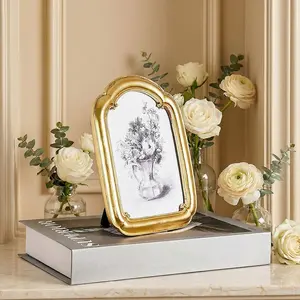 Resin Material Silver Color Border Curved Door Decor Frame, Multi-Color Options, Simple Home Desk Decoration Frame