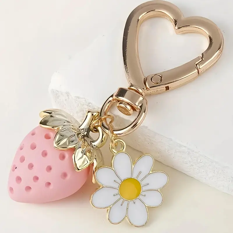 Mother's Day Gift Cute Strawberry & Daisy Design Keychain, Fruit Keychain, Fashionable Alloy Keychain for Car, Bag, Handcrafted Keyring Accessory, Trendy All-match & Exquisite Keychain for Birthday Gift, Keychain Kawaii, Heart, Cute Keychains For Car Keys