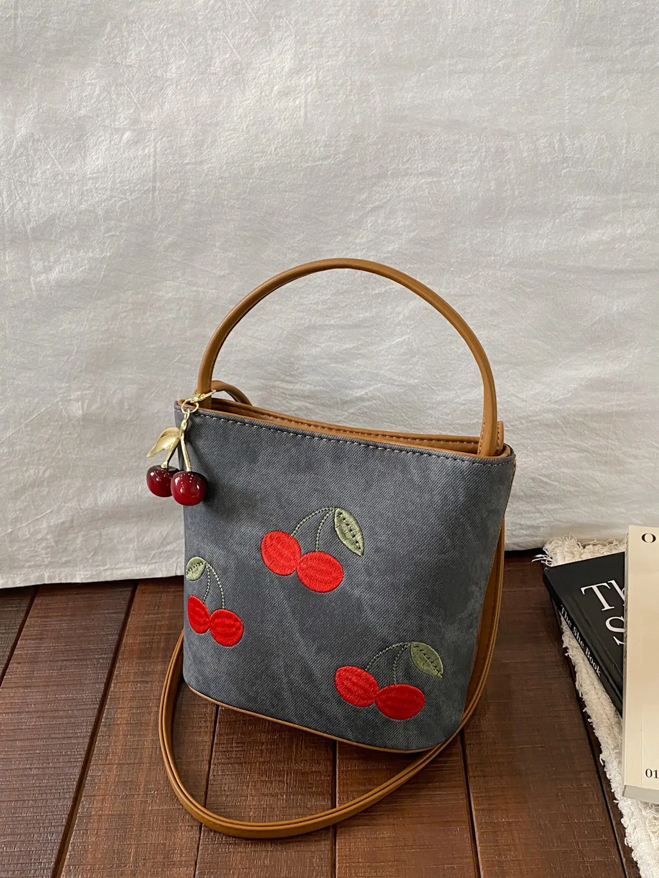 1pc Ladies' Cherry Embroidered Bucket Bag, Sweet and Cool Retro Style, Comes with Cherry Pendant, Suitable for Dating, Leisure Travel, and Daily Use