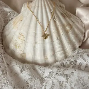 18K Gold Plated Honey Bee Necklace – Dainty Crystal Bee Pendant