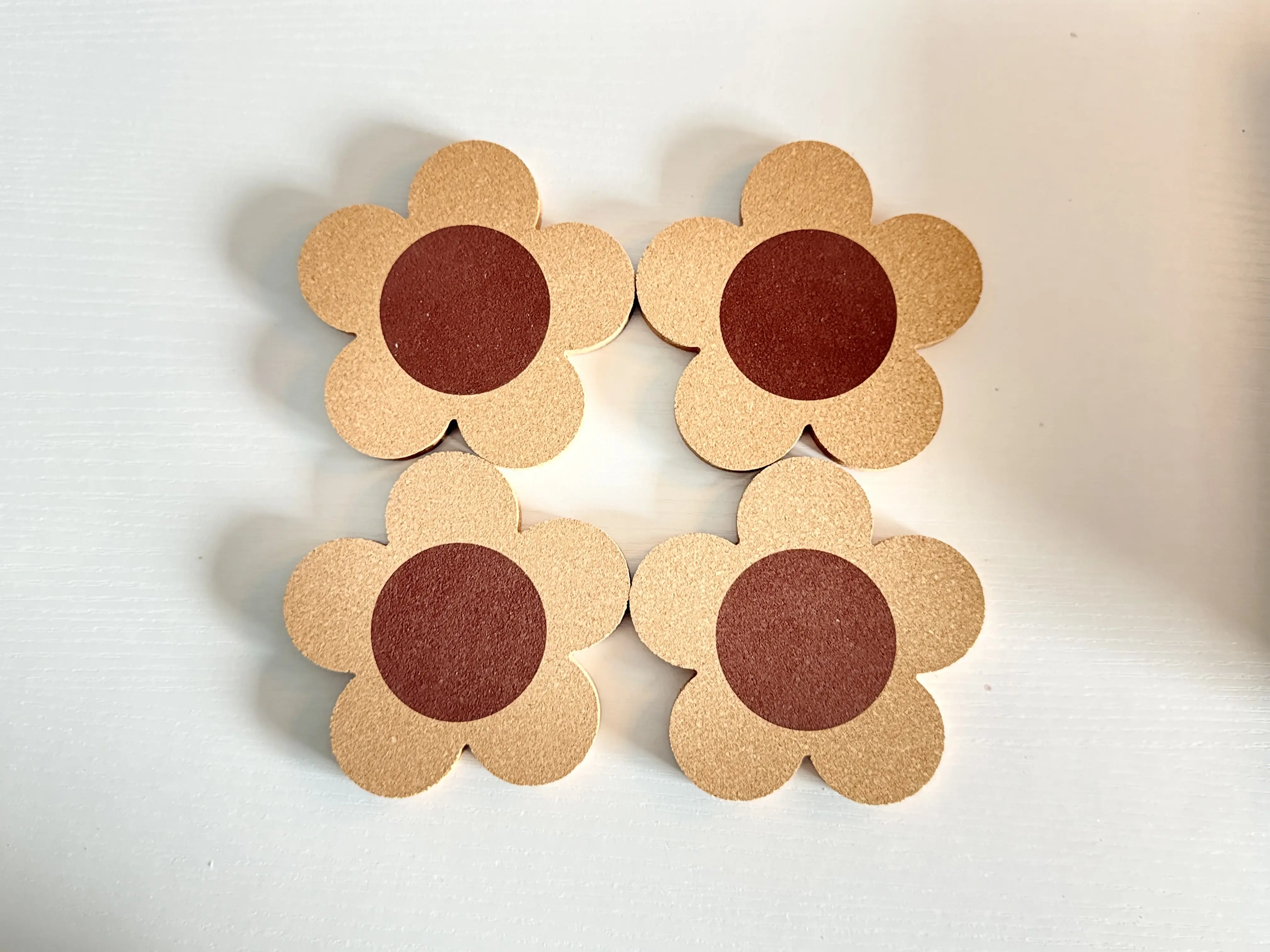 Flower Shape Cork Coasters for Drinks, Absorbent and Reusable Coaster Set 100% Natural Cork Colorful