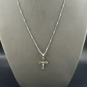 Necklace Silver 18-inch with Cross Pendant for Everyday Wear Classic Design Elegant Jewelry