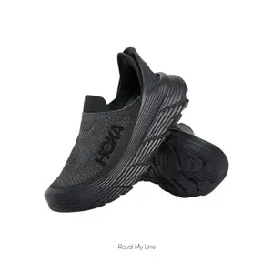 Black Knit Mesh Slip-On Low-Top Running Shoes with Ultra-Thick Cushioned Midsole and Rubber Outsole