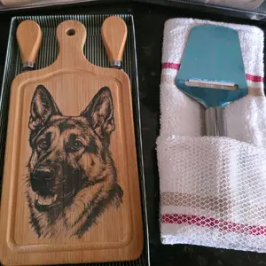Custom Pet Cheese or Charcuterie Gift Sets Perdonalized with your Pet's Image. Perfect keepsake for Furbaby Owners!