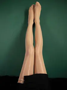 Silk Stockings Sexy Glossy Black Pantyhose for Women Ultra-Thin Summer Tights with Oil Shine Finish Silky Smooth 'Bare-Leg' Look Socks Satin Womenswear