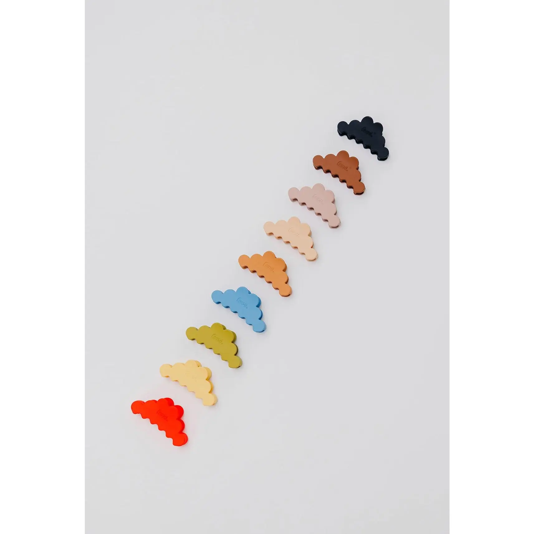 KAXI SCALLOPED MINI HOLD EVERYTHING CLAW