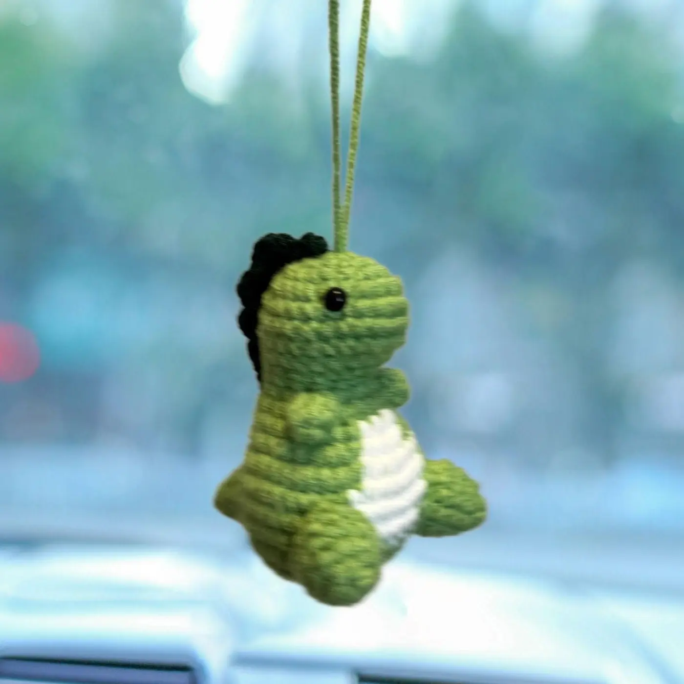 Cute Crochet Dinosaur Car Hanging Ornament, Car Hanger Ornament, Car Rearview Mirror Hanging Decoration, Car Interior Decoration Accessories, Car Interior Accessory for Women & Men, Car Trinkets, Car Ornaments