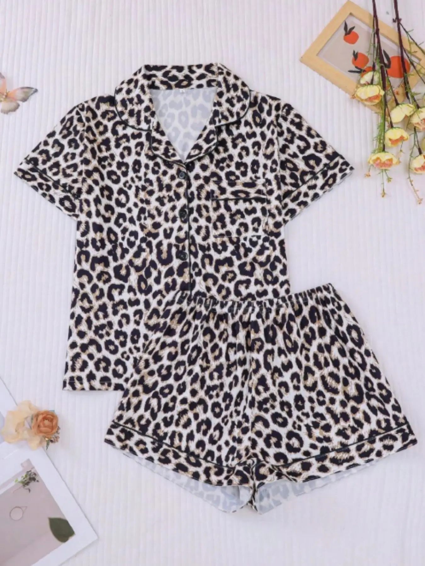 Two-Piece Leopard Print Pajama Set for Women, Summer Short Sleeve Open Front Sleepwear Loungewear, Casual Loose-Fit Home, All Seasons, Casual Loungewear Outfits, Pjs, Pyjamas