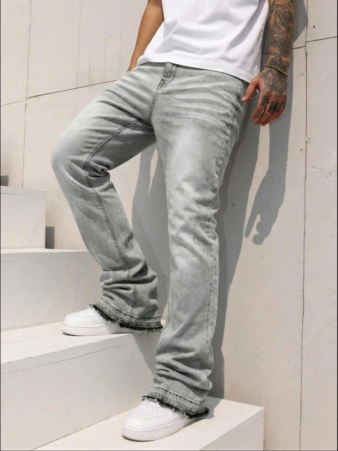 Men's Casual Classic Loose-Fitting Jeans, Button Fly Closure, All-Season Wear, Plain Pattern, Stylish Denim Jeans for Everyday Use, Loose Denim Pants