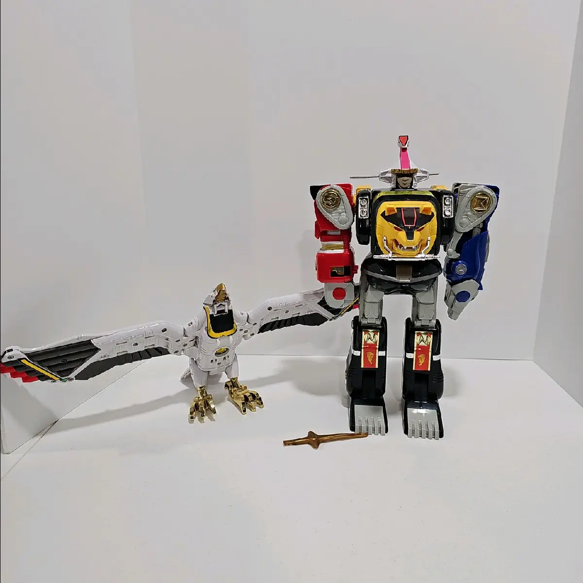 Mighty Morphin Power Rangers NINJA FALCON MEGAZORD Mighty Morphin Power Rangers NINJA FALCON MEGAZORD