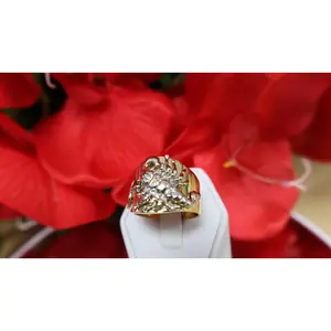 anillo de oro  10k  de hombre con un alacran