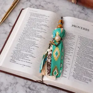 Lux Bible Tassel