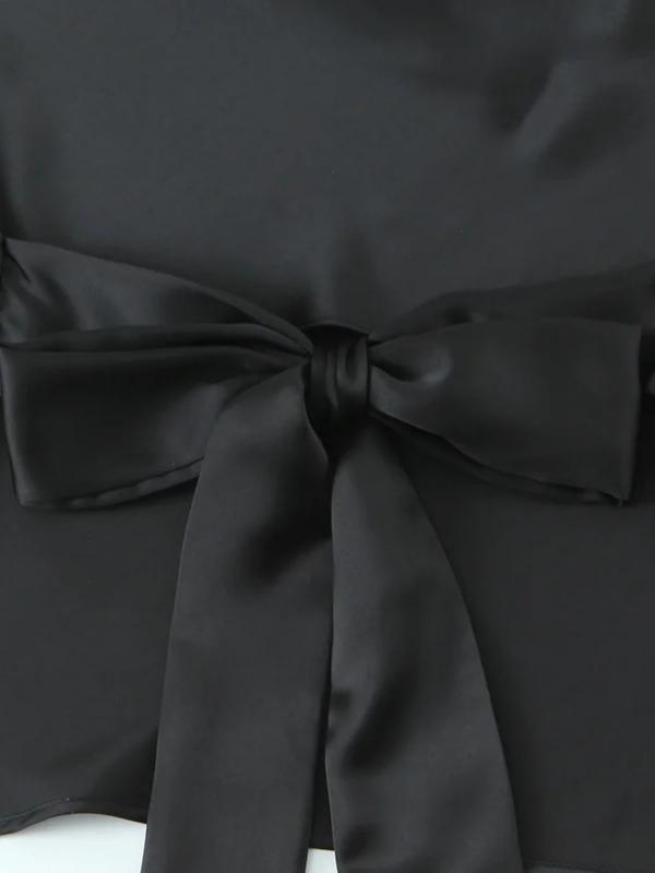 Women's Backless Satin Top, Loose-Fit Thin Fabric, Summer Sleeveless Blouse, Elegant Neckline Design, Perfect for Casual Wear