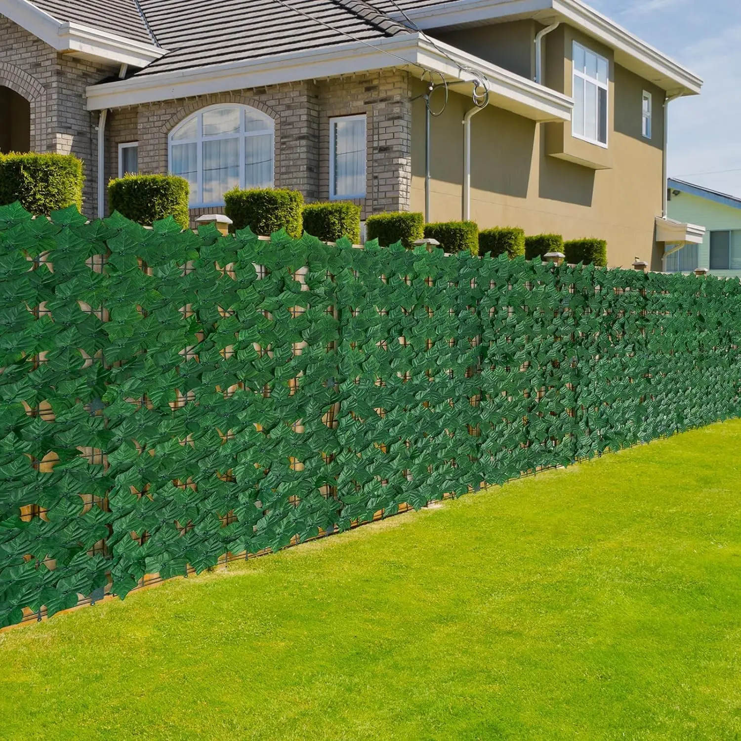 Artificial Sweet Potato Privacy Fence Screen 39.7x157.5in Privacy Hedges Wall Faux, PVC Dark Green Backdrop Fence with Buckles for Outdoor Indoor Garden Balcony Decor