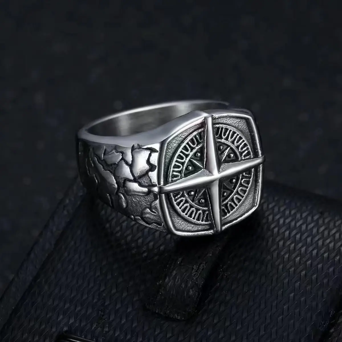 Stainless Steel Male Unique Ring - Hip-Hop Punk Style, Bold Texture, Geometric Compass Motif, Vintage Promise Ring, Multi-Size Costume Jewelry for Casual Wear, Unique Rings