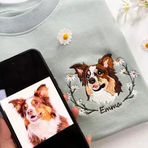 Custom Dog Face Embroidered Sweatshirt, Dog Photo Embroidered Hoodie,Dog Lovers Sweatshirt, Gift for Pet Lovers, Pet Embroidery Sweater, Gildan Unisex, Premium Quality Cotton