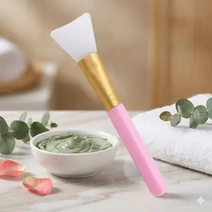 Silicone Face Mask Brush for Deep Cleansing & Blackhead Removal. Soft, Skin-Friendly Bristles for Clay Masks, Makeup Removal, and Daily Skincare. Essential Tool for DIY Facial Care and Even Application. Durable and Non-Irritating.