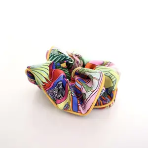 Pre-owned Hermes Claudia Silk Scrunchie