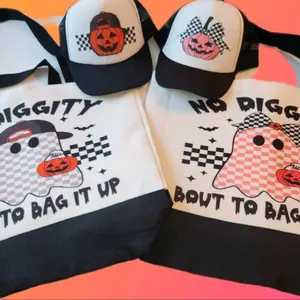 Trick or Treat XL tote bags