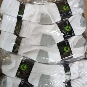 Adult crew socks 12 pairs pack (1 Dozen) size: 10-13 Unisex