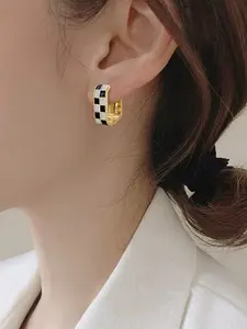 Checkerboard Pattern Hoop Earrings, Fashionable Enamel Drip Earring Clip for Women, Trendy All-match Luxury Jewelry for Gift