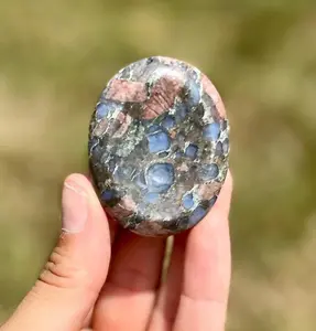 Que Sera Worry Stone - Que Sera Palm Stone - Que Sera Crystal - Polished Que Sera Palmstone - Polished Crystal Pillow - Blue Liberite Pillow