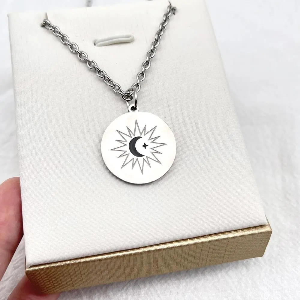 TV Series คาธ The Eclipse Ayan Khaotung Cosplay Moon Star Circular Titanium Steel Necklace Lovers Props