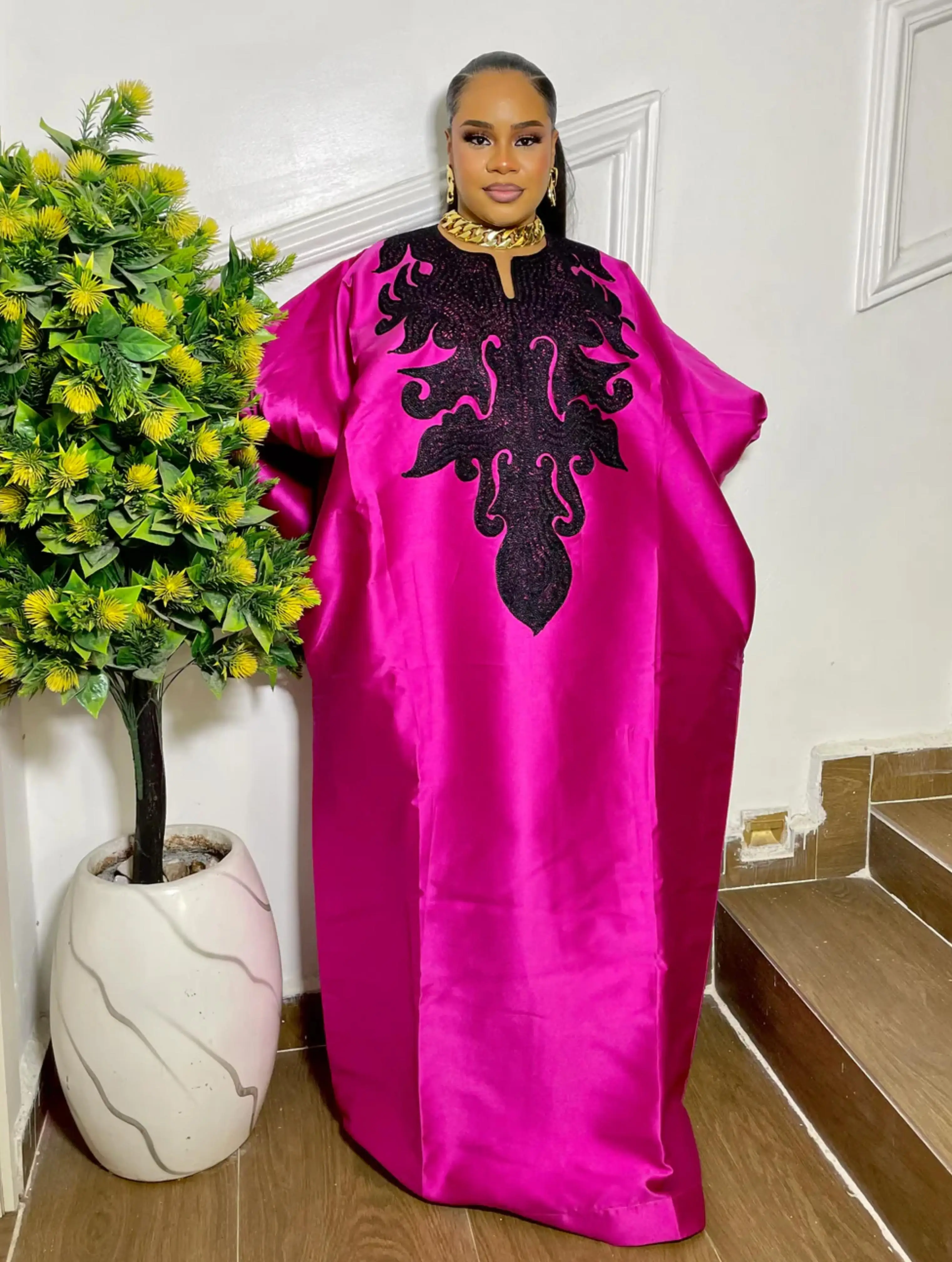 ROYAL EMBROIDERED BUBU (FUCHSIA)