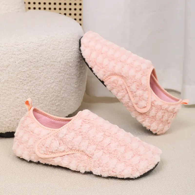 Cozy Pink Slippers with Soft Textured Design for Comfortable Indoor Wear