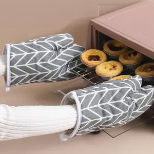 Heat Resistant Fabric Oven Mitts (1 Pair), Geometric Line Pattern Non-slip Oven Gloves, Kitchen Baking Supplies