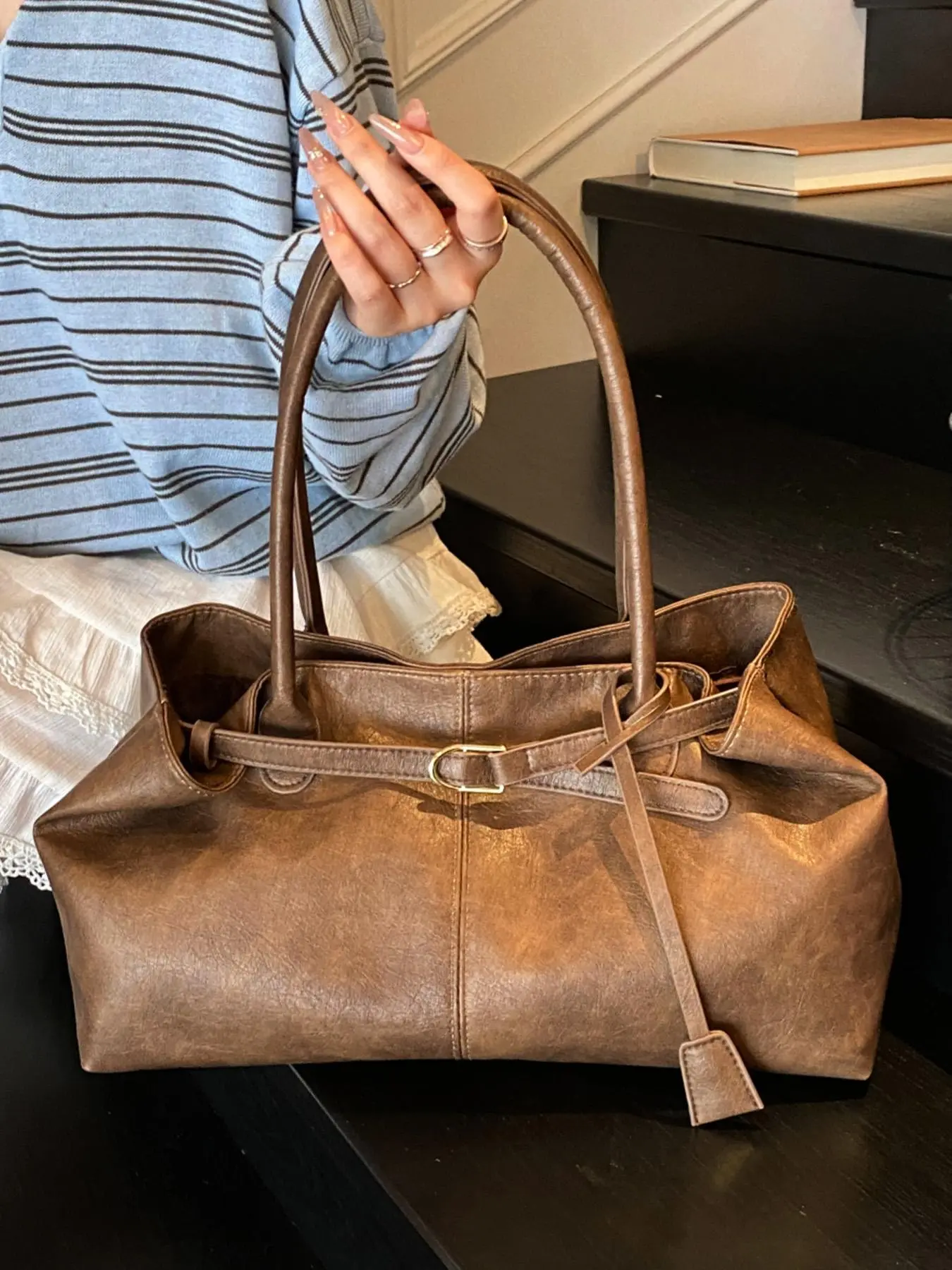 Women's Fashionable Solid Color Shoulder Bag, Pu Tote Satchel, Casual Versatile Bag for Daily Commuting, Shopping, Street Shopping, and Gift Giving, Fashionable Crossbody Bag, Crossbody Shoulder Purses, Crossbody Handbag