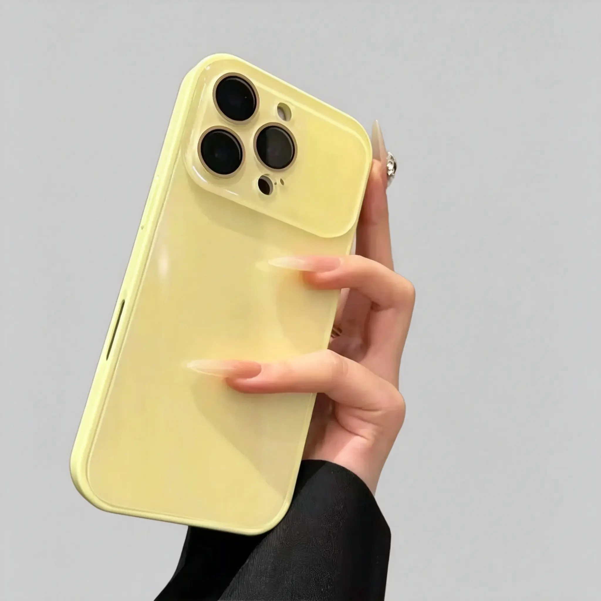 Tempered Glass Smartphone Case for iPhone 17 Pro Max/16/15/14/13/12 - Transparent Ultra-Clear Back, TPU Bumper Shockproof Protection, Girly Magnetic Design, Vintage Skull Minimalist Niche Large Window Cellphone Accessory, Accessories