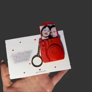 Retro Camera Keychain Personalized with Surprise Photo - Vintage Style with Mini Slideable Photo - Perfect Gift for Couples and Friends