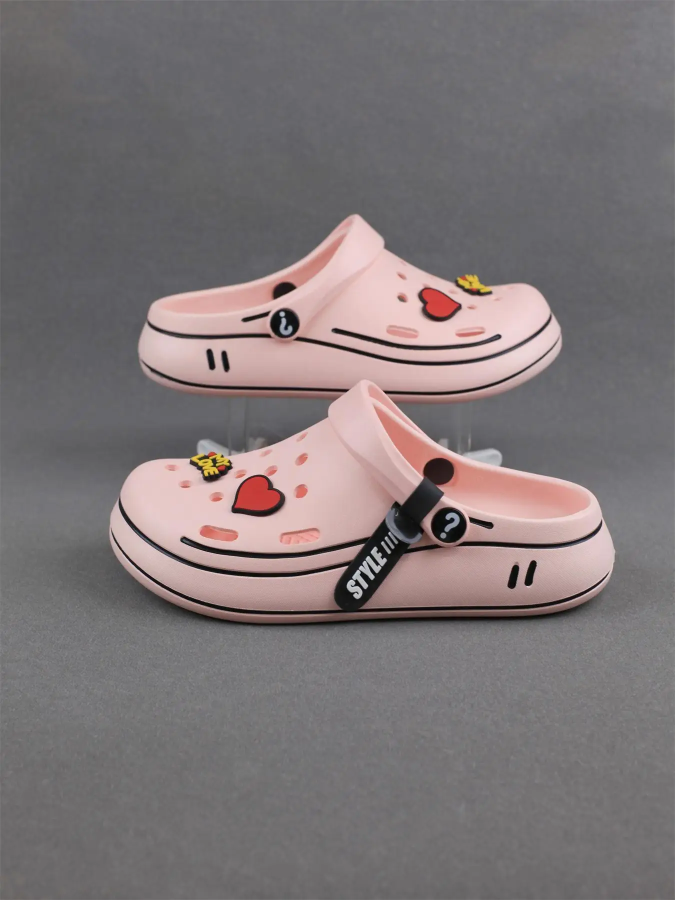 Women's Cute Cartoon Heart Design Clogs, Casual Comfortable Home Slippers, Non-slip Soft Slippers for Indoor & Outdoor Wear