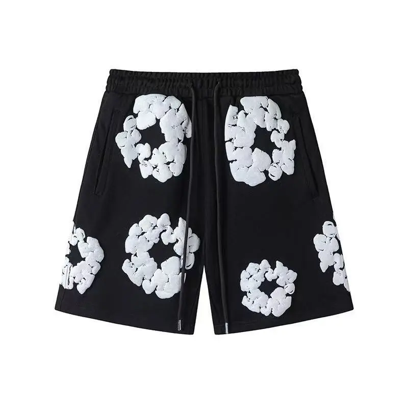 Foam black shorts��White flower wreath��