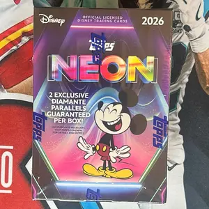 2026 Topps Disney Neon BLASTER