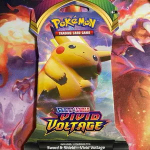 Sword & Shield Vivid Voltage Sleeved Booster Pack Includes 10 additional game cards.