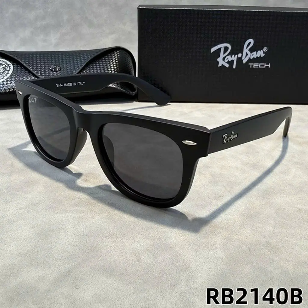 Ray-Ban Stylish Black Eyewear for Men & Women