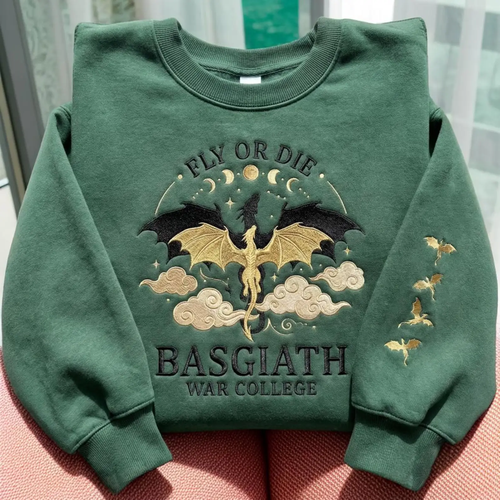 Basgiath War College Dragon Rider Sweater, Fourth Wing Bookish Sweatshirt, Fantasy Book Shirt, Reader Sweatshirt, Fourth Wing Crewneck, Dragon Rider